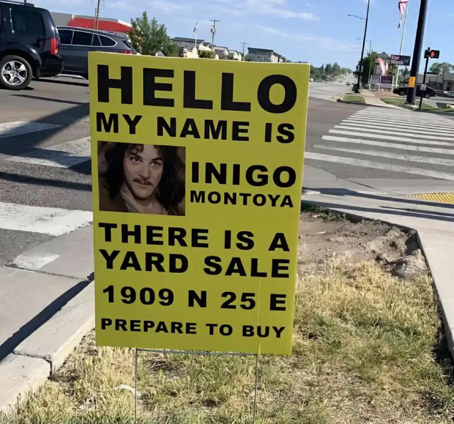 funny yard sale sign
