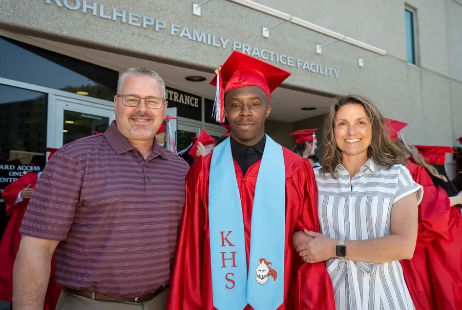 principal helps homeless student loses job